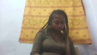 Brunellah live cam on Cam4