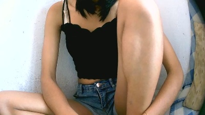 Brunellah live cam on Cam4