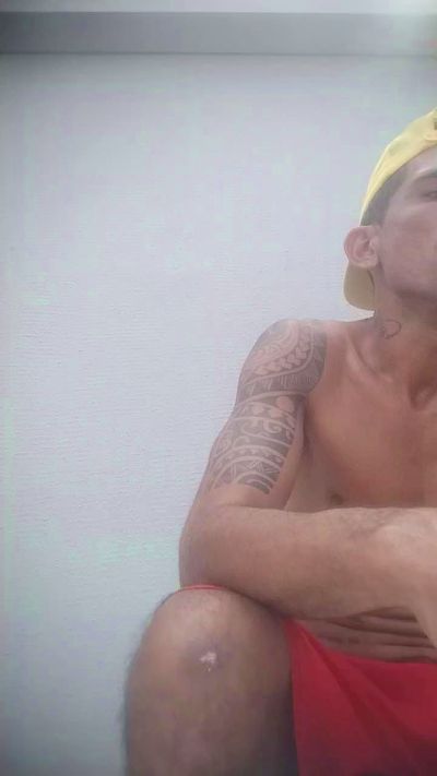 BruninhoRecif1 live cam on Cam4