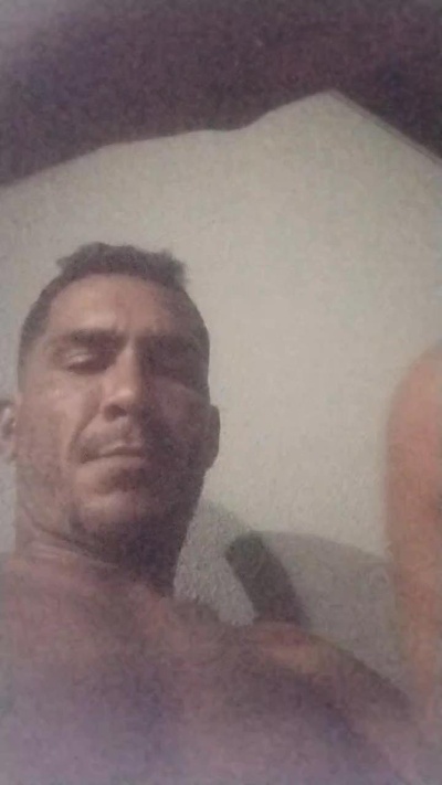 BruninhoRecif1 live cam on Cam4