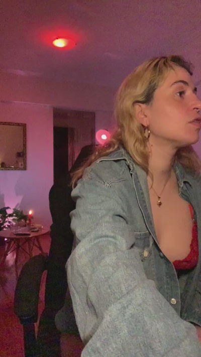Brunita live cam on Cam4