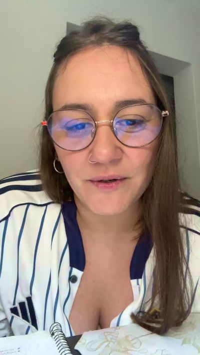 Brunitaa live cam on Cam4