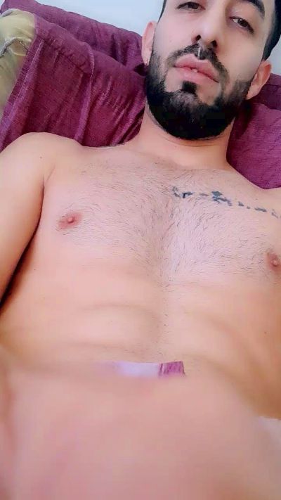 Bruno32 live cam on Cam4