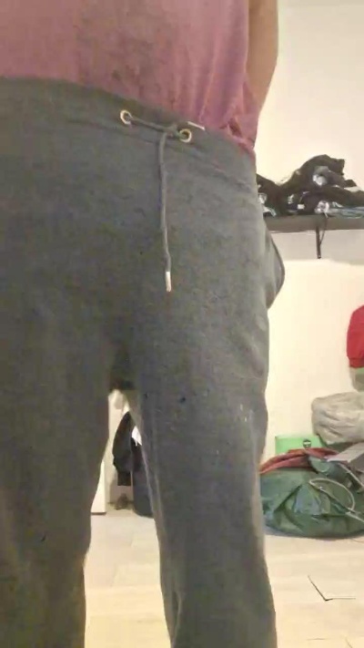 Bruno7216 live cam on Cam4