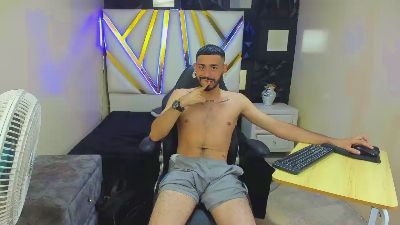 BrunoCarzon live cam on Cam4