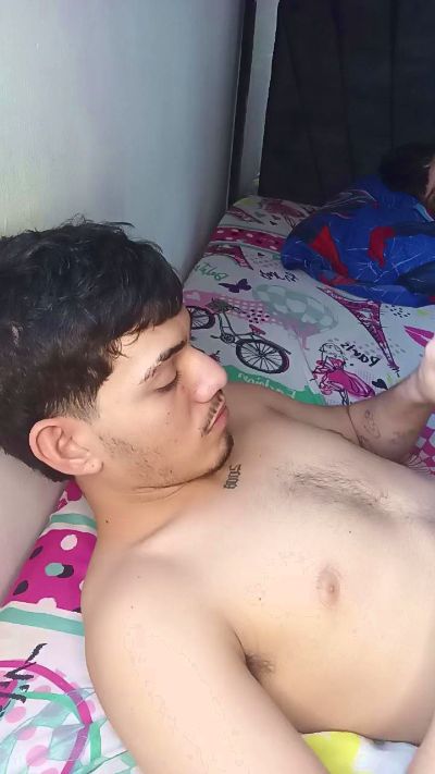 Bruno_cmm live cam on Cam4