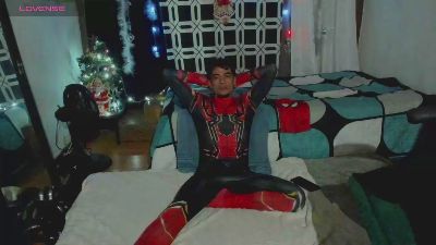 Brunocuttie9 live cam on Cam4