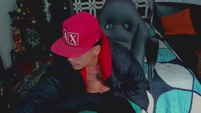 Brunocuttie9 live cam on Cam4