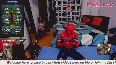Brunocuttie9 live cam on Cam4
