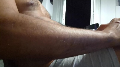 Bruttobr21 live cam on Cam4