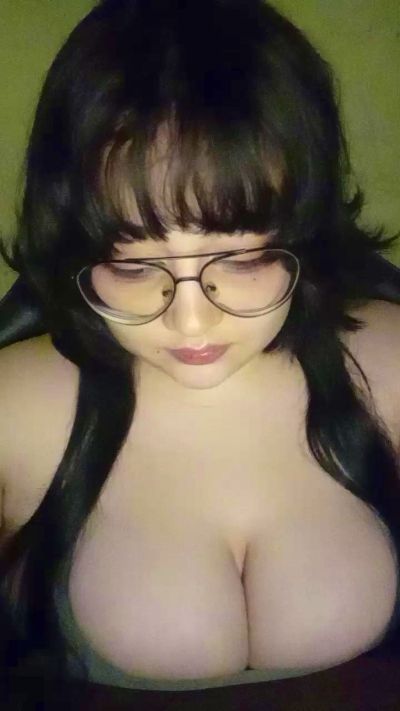Bruxa_Oichi live cam on Cam4