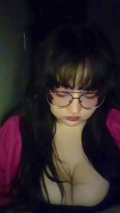 Bruxa_Oichi live cam on Cam4