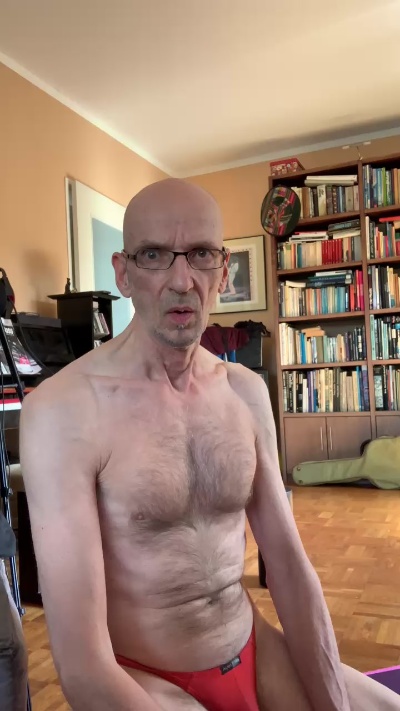 Buba93 live cam on Cam4