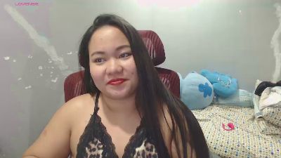 BubbleButtPinay live cam on Cam4