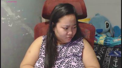 BubbleButtPinay live cam on Cam4