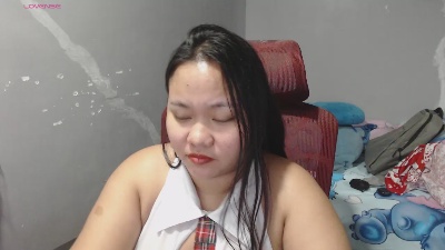 BubbleButtPinay live cam on Cam4