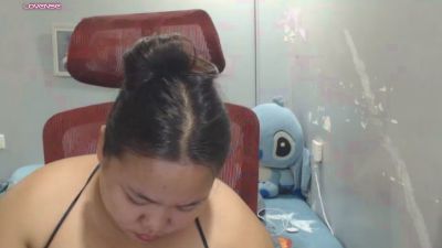 BubbleButtPinay live cam on Cam4