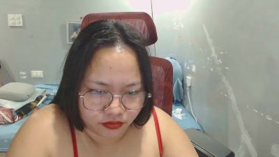 BubbleButtPinay live cam on Cam4