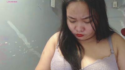 BubbleButtPinay live cam on Cam4