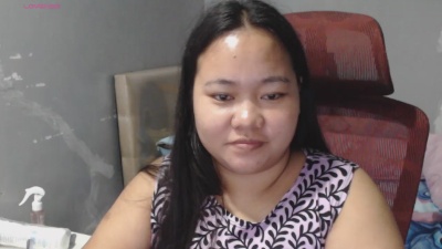 BubbleButtPinay live cam on Cam4