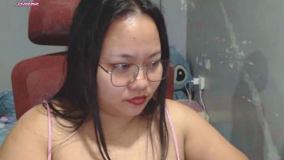 BubbleButtPinay live cam on Cam4