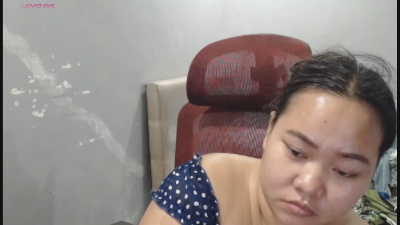 BubbleButtPinay live cam on Cam4