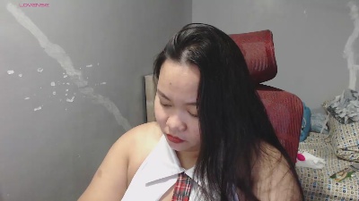 BubbleButtPinay live cam on Cam4