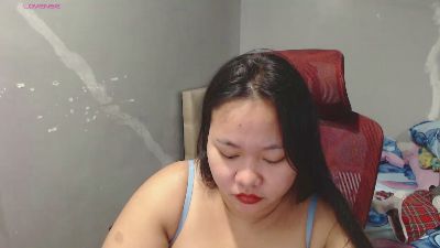 BubbleButtPinay live cam on Cam4