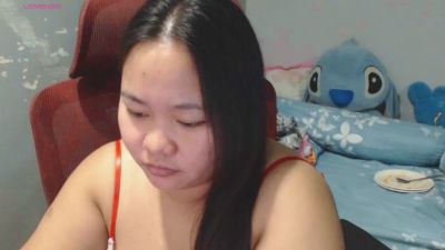 BubbleButtPinay live cam on Cam4