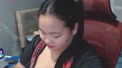 BubbleButtPinay live cam on Cam4