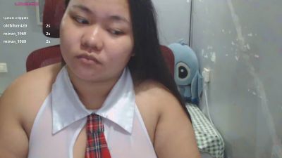 BubbleButtPinay live cam on Cam4