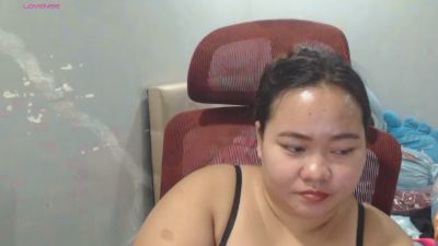 BubbleButtPinay live cam on Cam4
