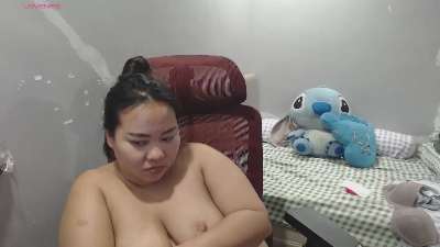 BubbleButtPinay live cam on Cam4