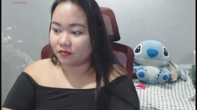 BubbleButtPinay live cam on Cam4