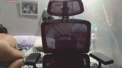 BubbleButtPinay live cam on Cam4