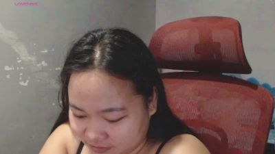 BubbleButtPinay live cam on Cam4