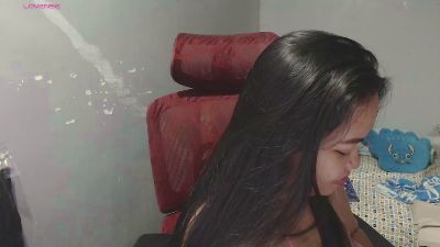 BubbleButtPinay live cam on Cam4