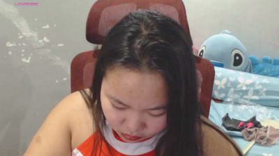 BubbleButtPinay live cam on Cam4