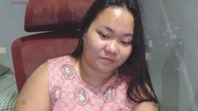 BubbleButtPinay live cam on Cam4
