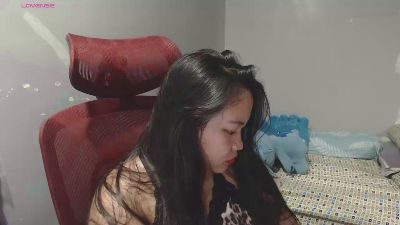 BubbleButtPinay live cam on Cam4