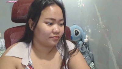 BubbleButtPinay live cam on Cam4