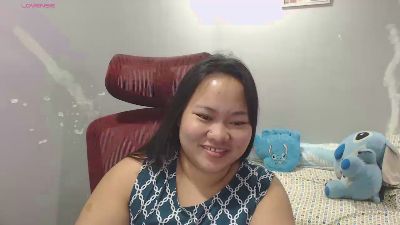 BubbleButtPinay live cam on Cam4