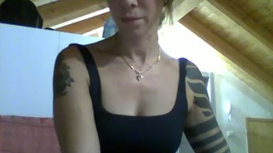 Bubi live cam on Cam4
