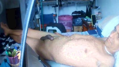 Bucaro_75 live cam on Cam4