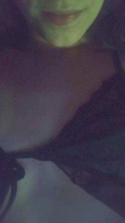 Buendia77 live cam on Cam4