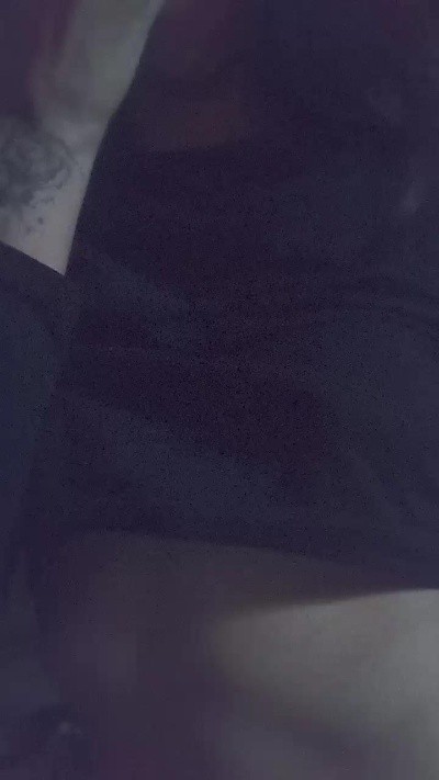 Buendia77 live cam on Cam4