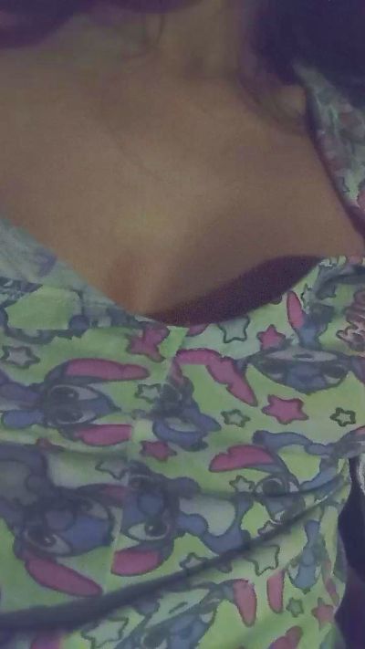 Buendia77 live cam on Cam4