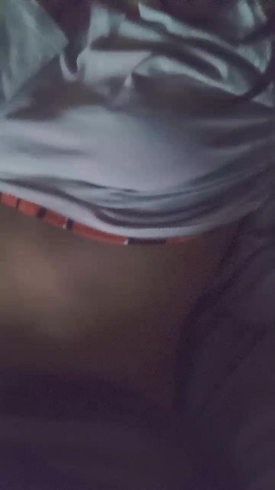 Buendia77 live cam on Cam4