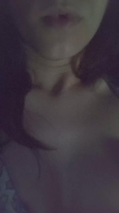 Buendia77 live cam on Cam4