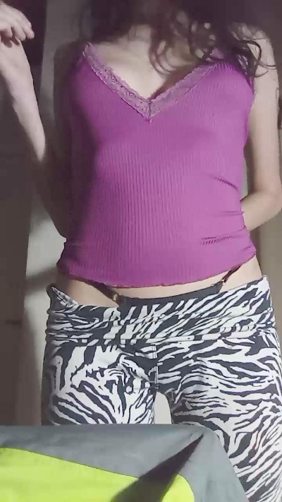 Buendia77 live cam on Cam4
